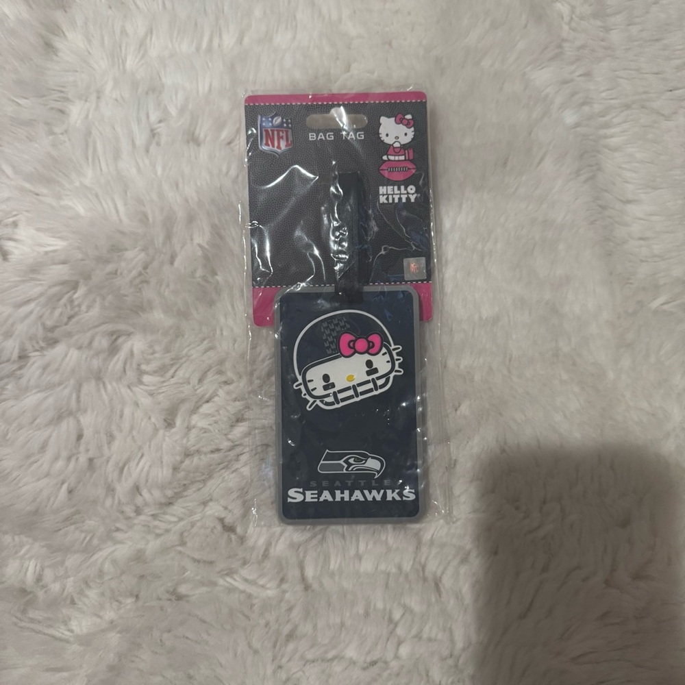 NFL Seahawks x Hello Kitty Bag Tag